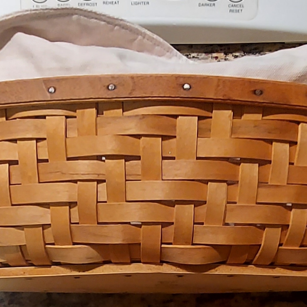 Longaberger Heartwood Woven Breas Basket with Liner & Hard Protector